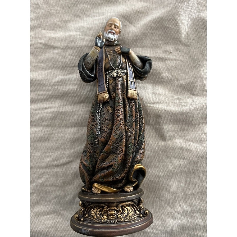 Rare Sacred Devotions 2010 Figurine Statue By Milagos Home Décor Shelf Sitter - Picture 7 of 14